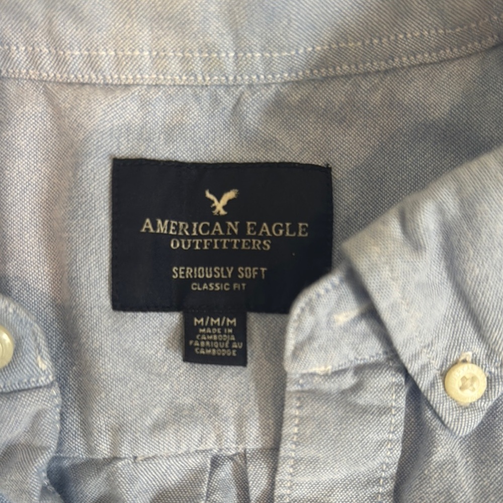 Men's Light Blue A&E Button-Down Shirt- Medium - Picture 4 of 4